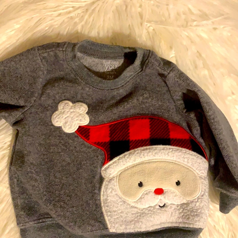 Carter’s 3 month grey Santa Claus 🎅🏼 sweatshirt
